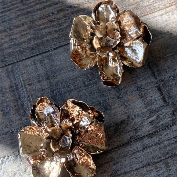 NEW Golden Flower Statement Earrings - Picture 9 of 13